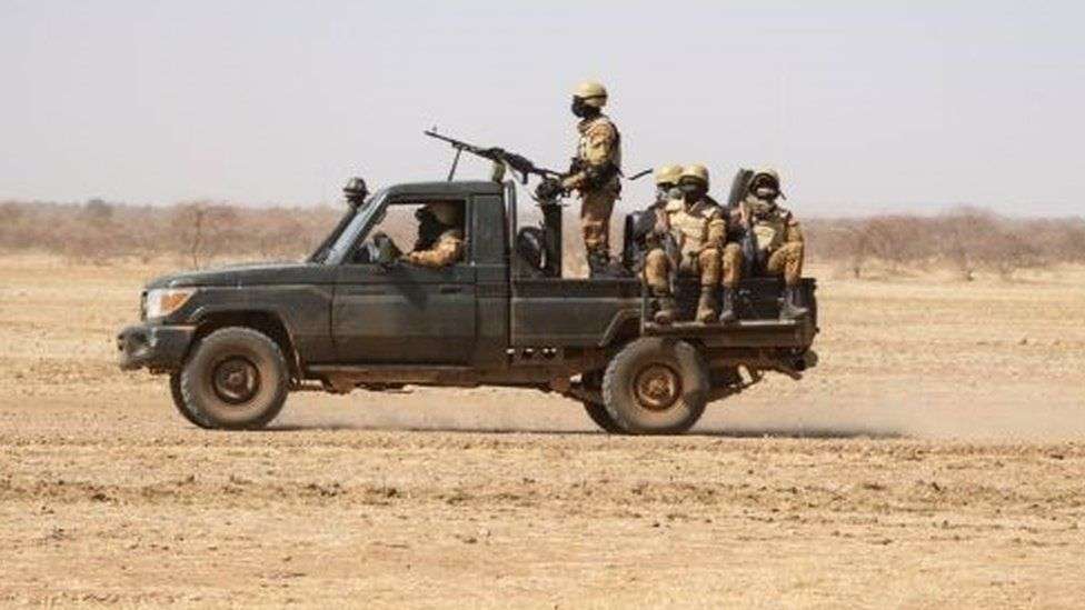 Ushtarët e Burkina Fasos kryejnë kryengritje në bazat në Ouagadougou