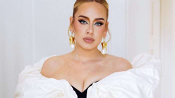 Adele rikthehet në skenë pas 5 vjetësh