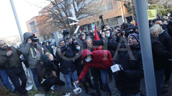 Sot protestohet kundër shtrenjtimit të rrymës