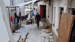Kryefamiljari ankohet se shteti ia mori padrejtësisht katër fëmijë, arratiset me të pestin