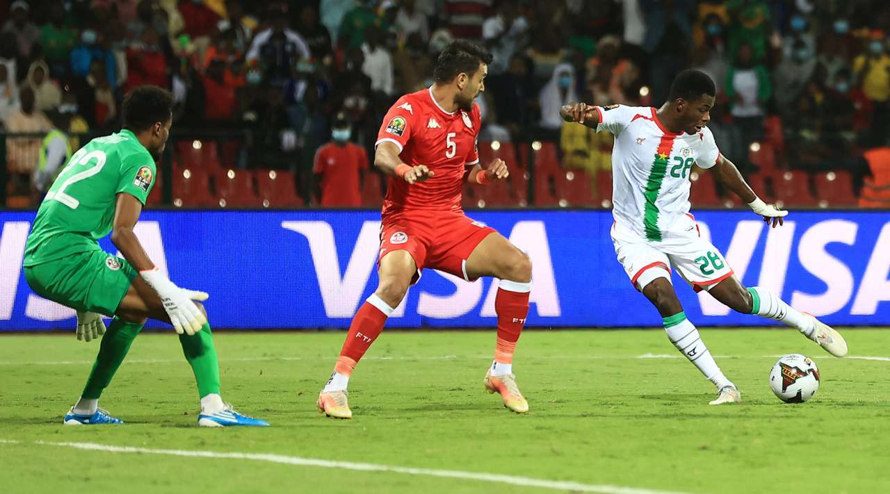 Burkina Faso eliminon Tunizinë, kualifikohet në gjysmëfinale të Kupës së Afrikës