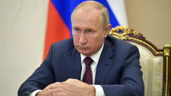 Putini fajëson internetin për korruptimin e të rinjve, urdhëron masa shtesë