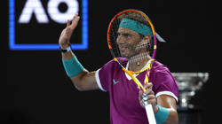 Nadal fiton finalen dramatike në “Australian Open”, bëhet rekordmen me Grand Slame