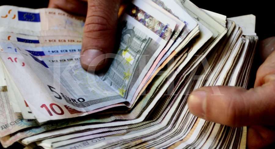 Aktakuzë ndaj të pandehurës për shpëlarje të parasë në Prishtinë, i fshehu 91 mijë funte