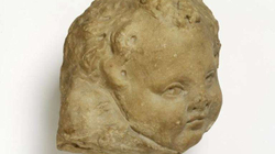 Britania do t’ia kthejë Turqisë artefaktin “Koka e Erosit” pasi e mbajti 141 vjet