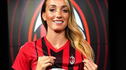 Asllani nuk dëshiron të krahasohet me Ibrahimoviqin