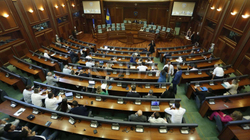 Sërish mungesë kuorumi në Kuvend, dështojnë të votohen disa pika