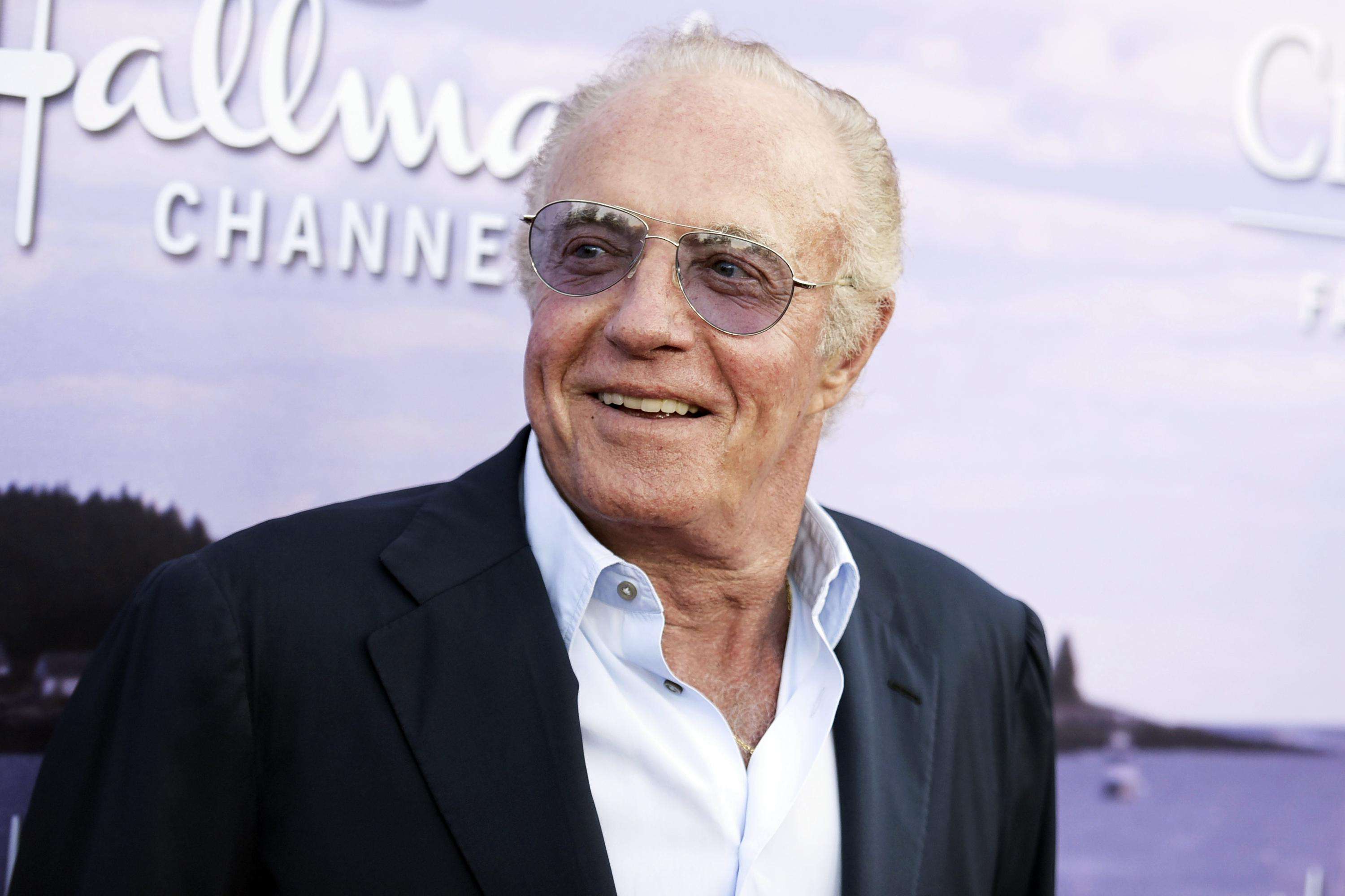 Vdiq ylli i filmit “The Godfather”, James Caan