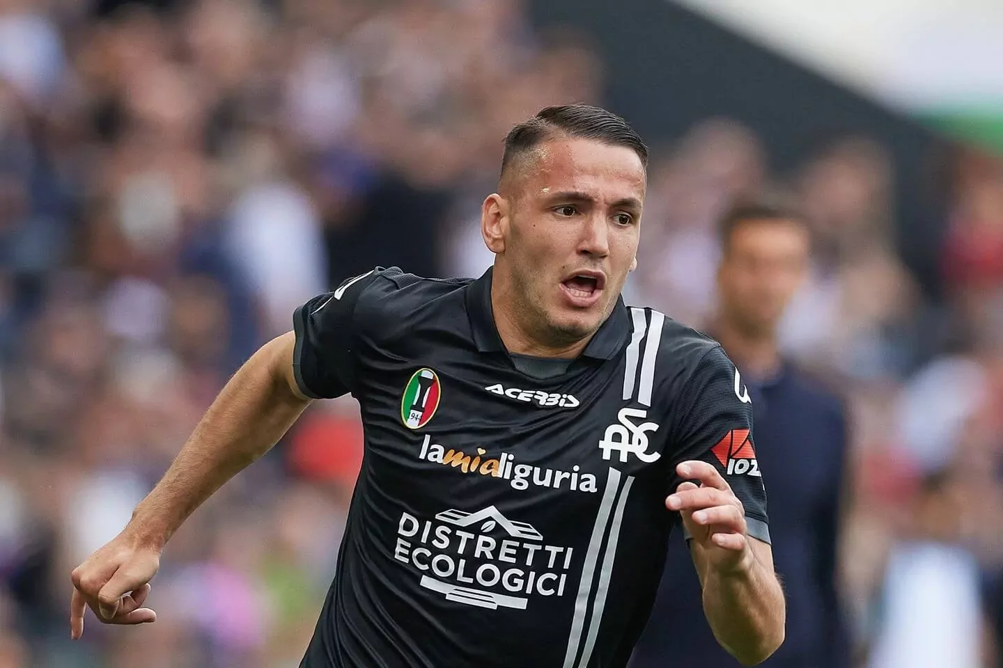 Barcelona arrin marrëveshje me Watfordin për Manajn