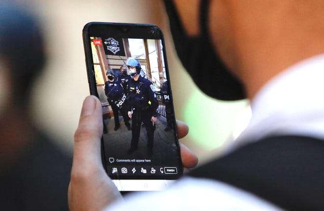 Arizona do të ndalojë incizimin e policëve brenda dy metrash distancë