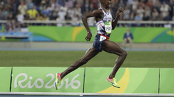Mo Farah nuk do të vrapojë në maratonën e Londrës