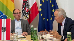 Latifi bisedon me homologun austriak për “transformimin e shëndetësisë” në Kosovë