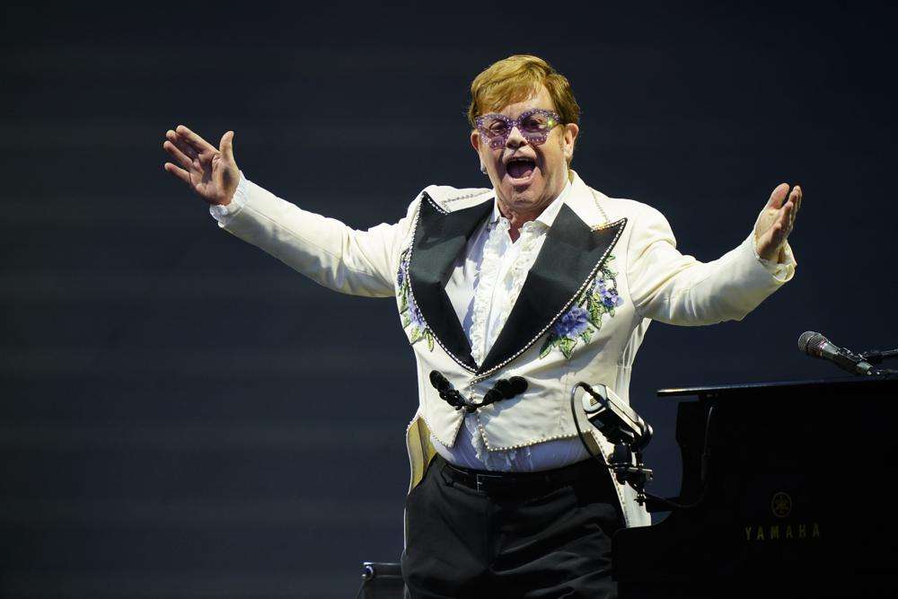 Nga fundi i botës deri në secilin qytet, lamtumira e Elton Johnit