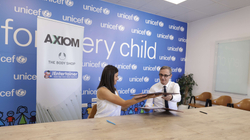 Axiom dhe UNICEF bashkojnë forcat për fuqizimin e rinisë dhe promovimin e edukimit të hershëm