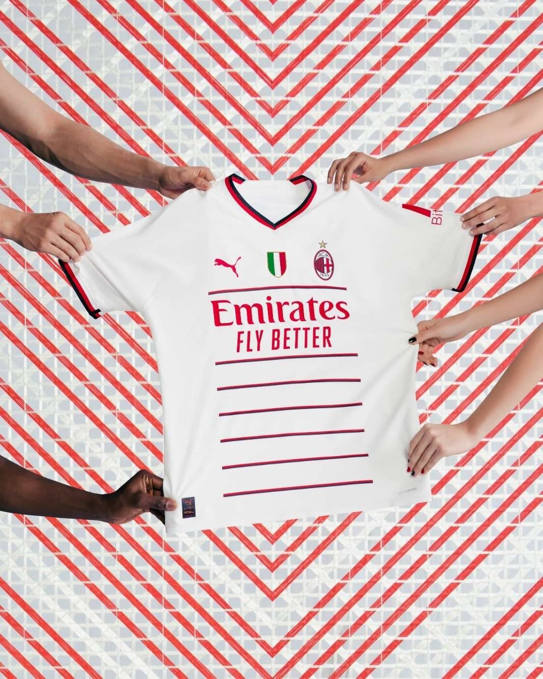 AC Milan Launch Their Away Shirt For The 2021/22 Season - The AC
