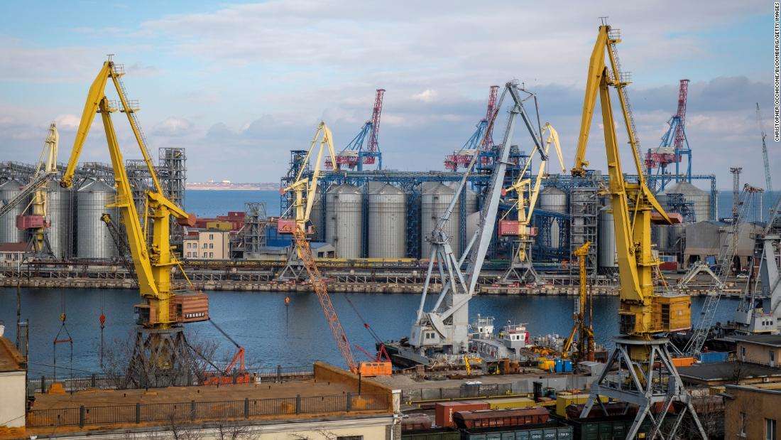 Rusia përgjegjëse për sulmin në portin e Ukrainës, një ditë pas marrëveshjes për grurin