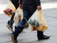 Çmimet e produkteve pritet të bien gjatë verës