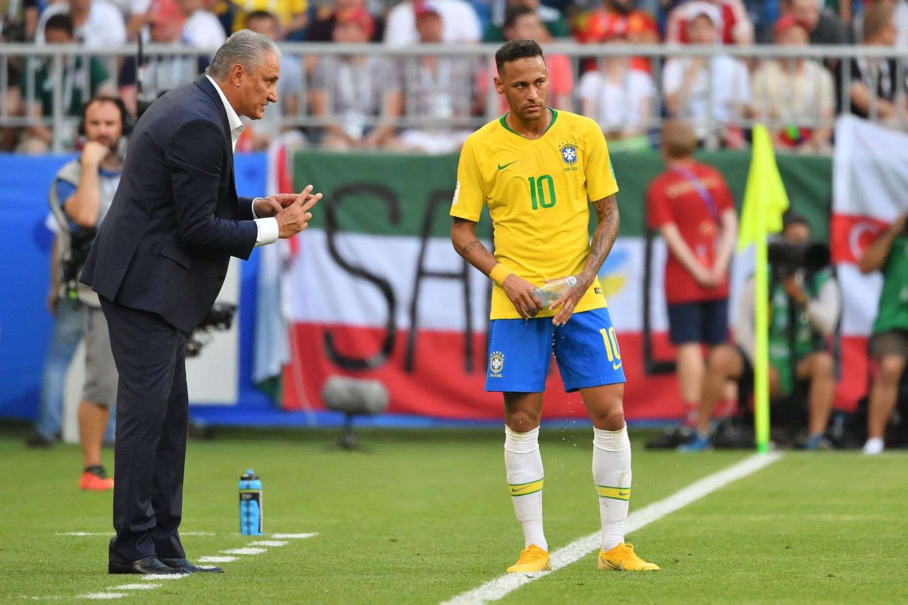 Gjenerata e re e Brazilit do t’ia lehtësojë Neymarit presionin për sukses në Katar