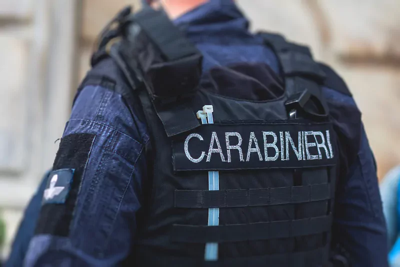 Policia italiane arreston 12 persona, mes tyre edhe anëtarë të “Ndranghetas”