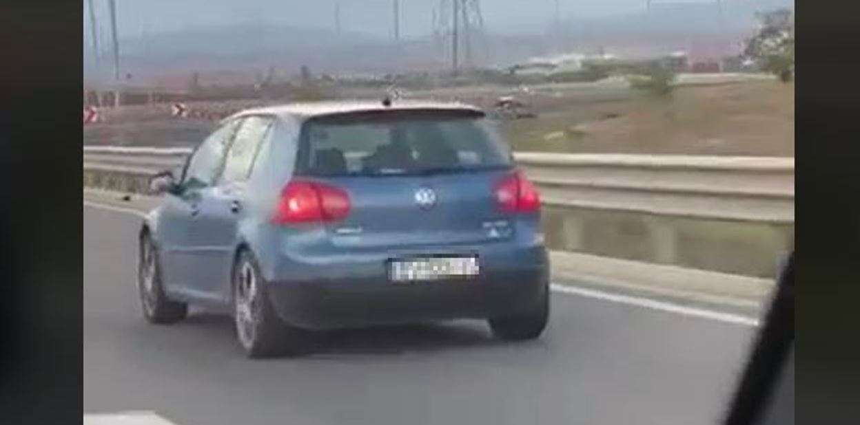 Tejkalim i parregullt e i rrezikshëm në autostradën Prishtinë - Ferizaj