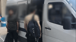 Kapen 18 emigrantë në Prishtinë, arrestohet personi që po i kontrabandonte