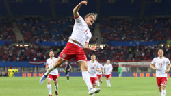 Ndërprerja e rrymës shtyn ndeshjen Austria – Danimarka 