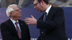 Borrell e thërret Vuçiqin, flasin për “punë të rëndësishme” të Ballkanit e BE-së