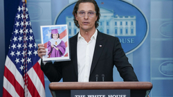 McConaughey nga Shtëpia e Bardhë bën thirrje për reformë në ligjin e armëve