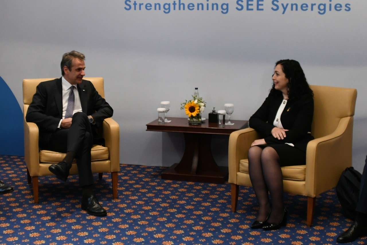 Osmani takohet me kryeministrin grek, vlerëson raportet në ngritje mes të dyja vendeve