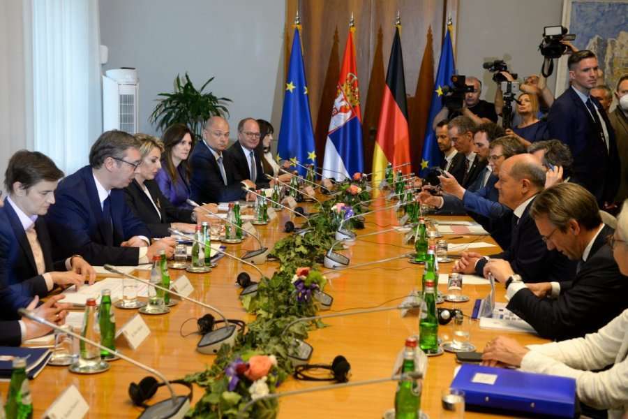 Deputetja gjermane kërkon ngrirjen e negociatave me Serbinë: Vuçiqi na ka mashtruar për shumë gjatë