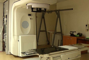 QKUK-ja i blen aparaturat që nuk di t’i përdorë, për të njëjtin shërbim Fondi paguan spitalet private