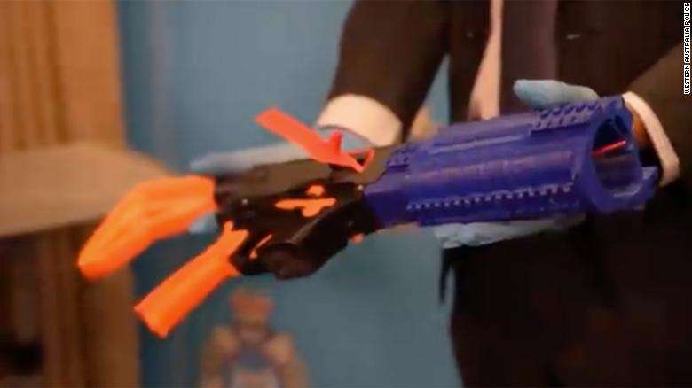 Adoleshenti australian akuzohet për printimin e një arme zjarri 3D “plotësisht funksionale”