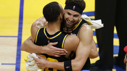 Golden State Warriors fiton titullin në NBA