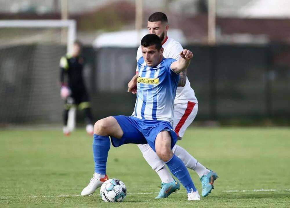 Beqiraj nuk ndalet, vazhdon kontratën me Deçiqin