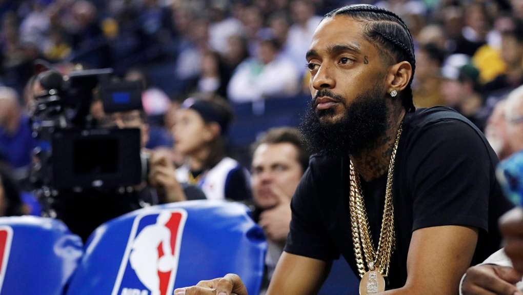 Momentet e fundit të Nipsey Hussle detajohen në hapje të gjyqit të vrasjes