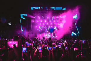 Sunny Hill - Festival
