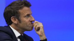 Reformat pensionale vënë Macronin nën presion