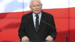 Lideri i partisë në pushtet, Kaczynski largohet nga qeveria polake