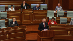 Besnik Tahiri kërcënon me padi Vetëvendosjen që ia përdori foton në video