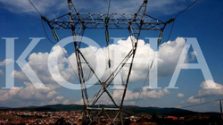 Kosovës i teproi energjia elektrike në prill, më shumë shiti se që bleu