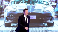 Elon Musk përmend për herë të parë mundësinë e falimentimit të Teslas
