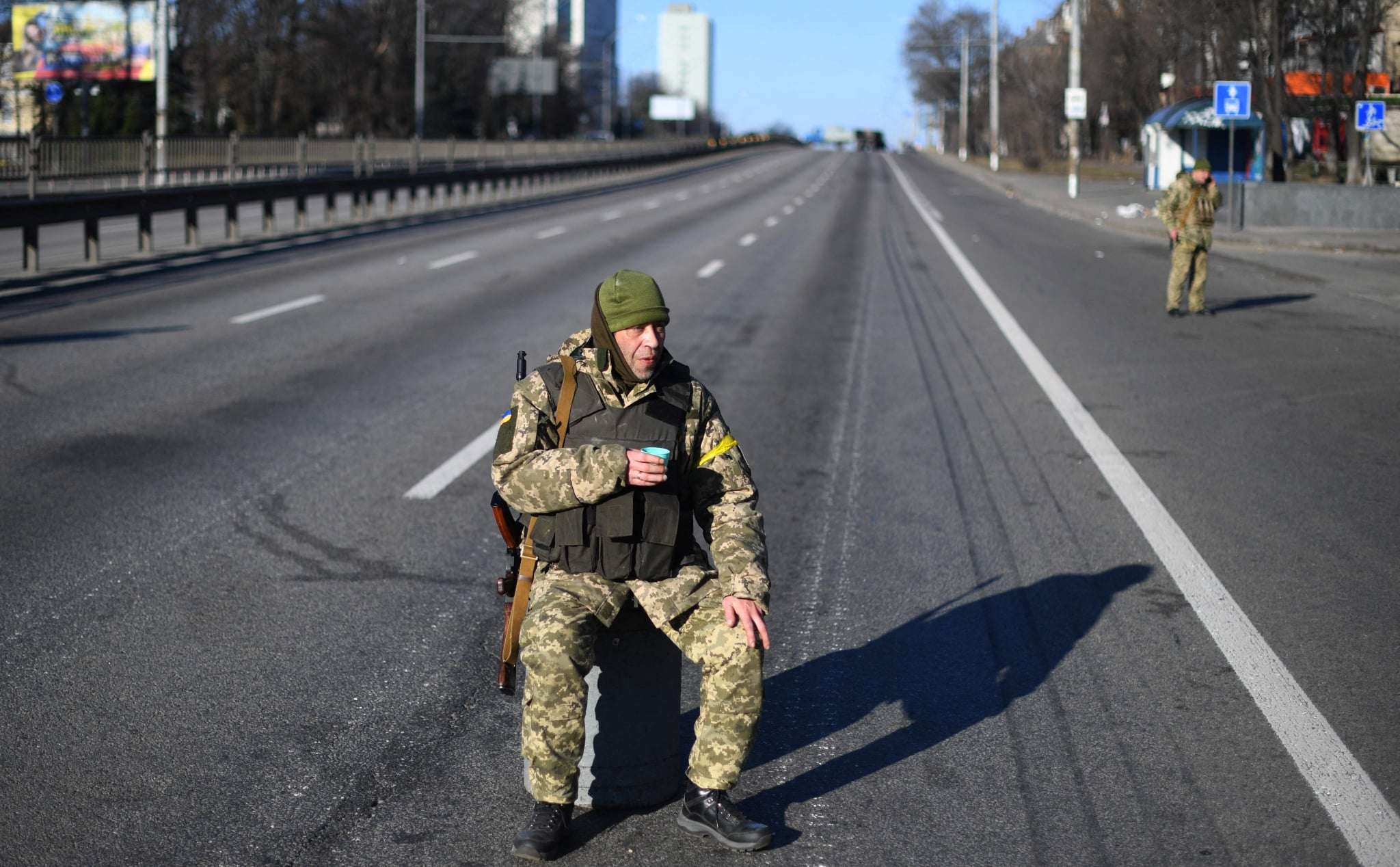 Inteligjenca britanike: Rusët po e arrijnë objektivin në Donbas, ukrainasit u tërhoqën