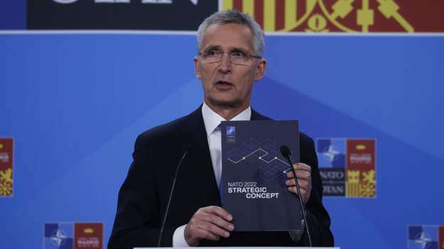 Stoltenberg nuk tregon se kur Ukraina do të hyjë në NATO, por thotë se dyert janë të hapura