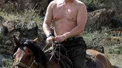 Putini “ua kthen” talljen liderëve perëndimorë, flet për fotografinë gjysmë i zhveshur