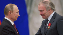 Dy orkestra shkarkojnë dirigjentin rus për mbështetje të Putinit
