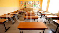 Nxënësit edhe të hënën larg shkollave, greva vlerësohet se do të “ngufasë” sistemin arsimor