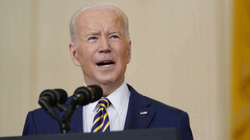 Bideni planifikon ta zgjasë lehtësimin e imigracionit për ukrainasit në SHBA