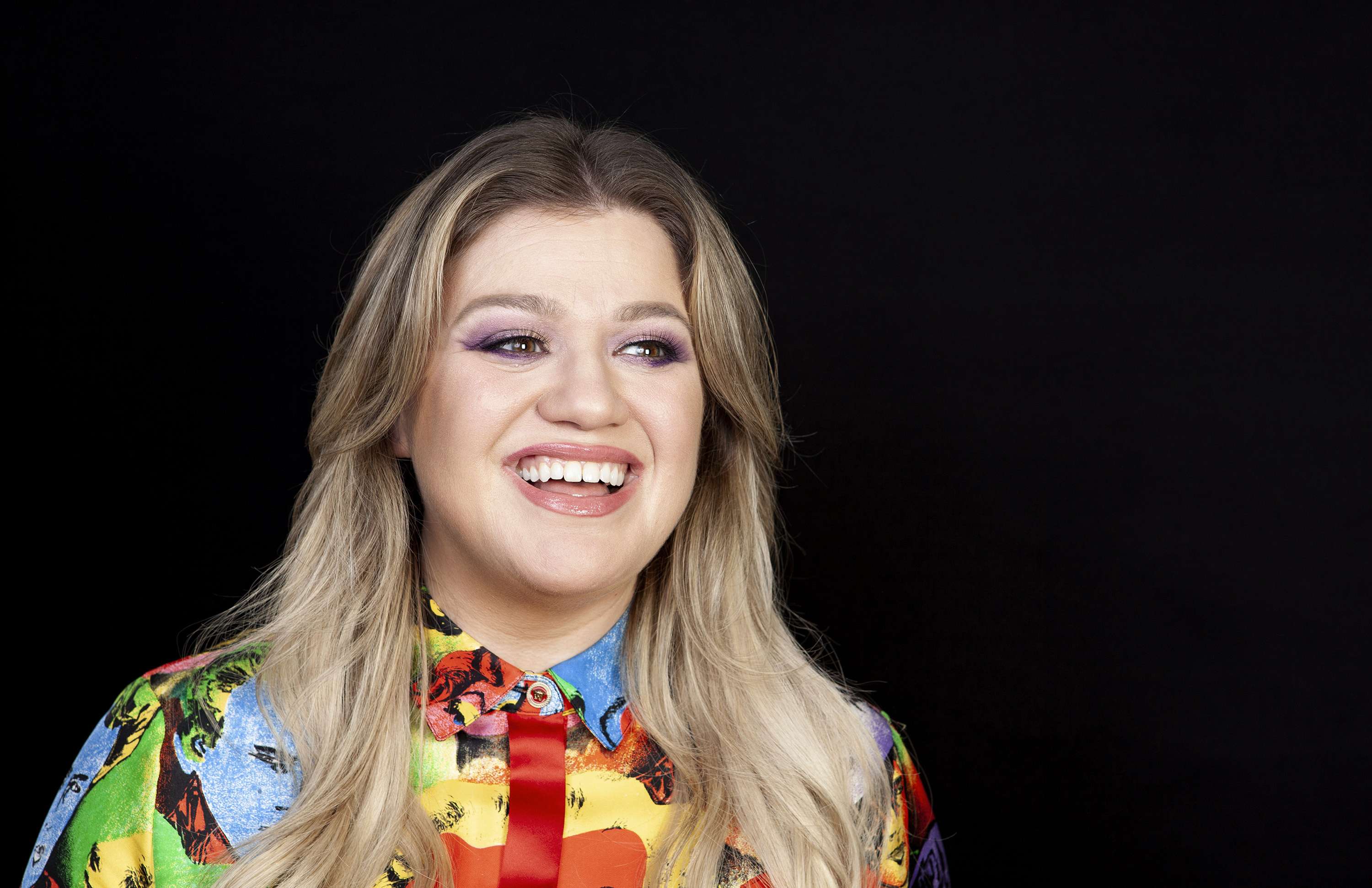 Kelly Clarkson është zyrtarisht e shkurorëzuar