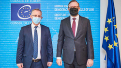 Aktivizimi i kërkesave për aplikim rikthen kundërfushatën e Serbisë