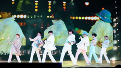 Fansat e grupit “BTS” nuk lejohen të duartrokasin e brohorasin në koncerte